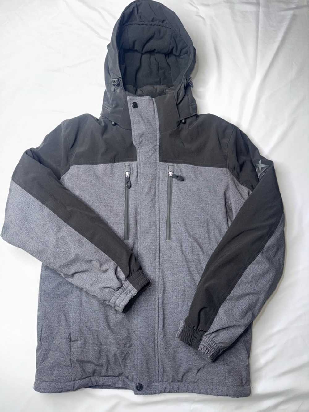 ZeroXposur Black Label Insulated Hooded Jacket Gray Black Medium Ski Winter
